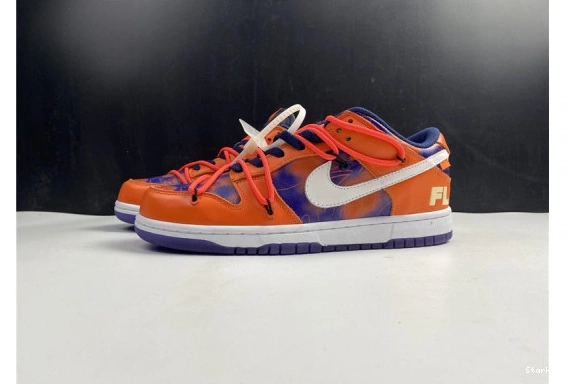 Perple CT0856-801 O-W Dunk SB White Nike  x Orange Low 0325